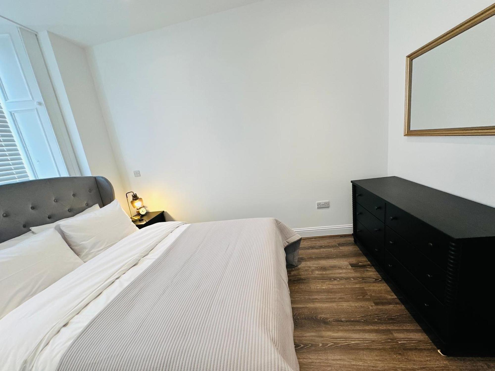 Barnet House Serviced Apartments Dunfermline Kültér fotó