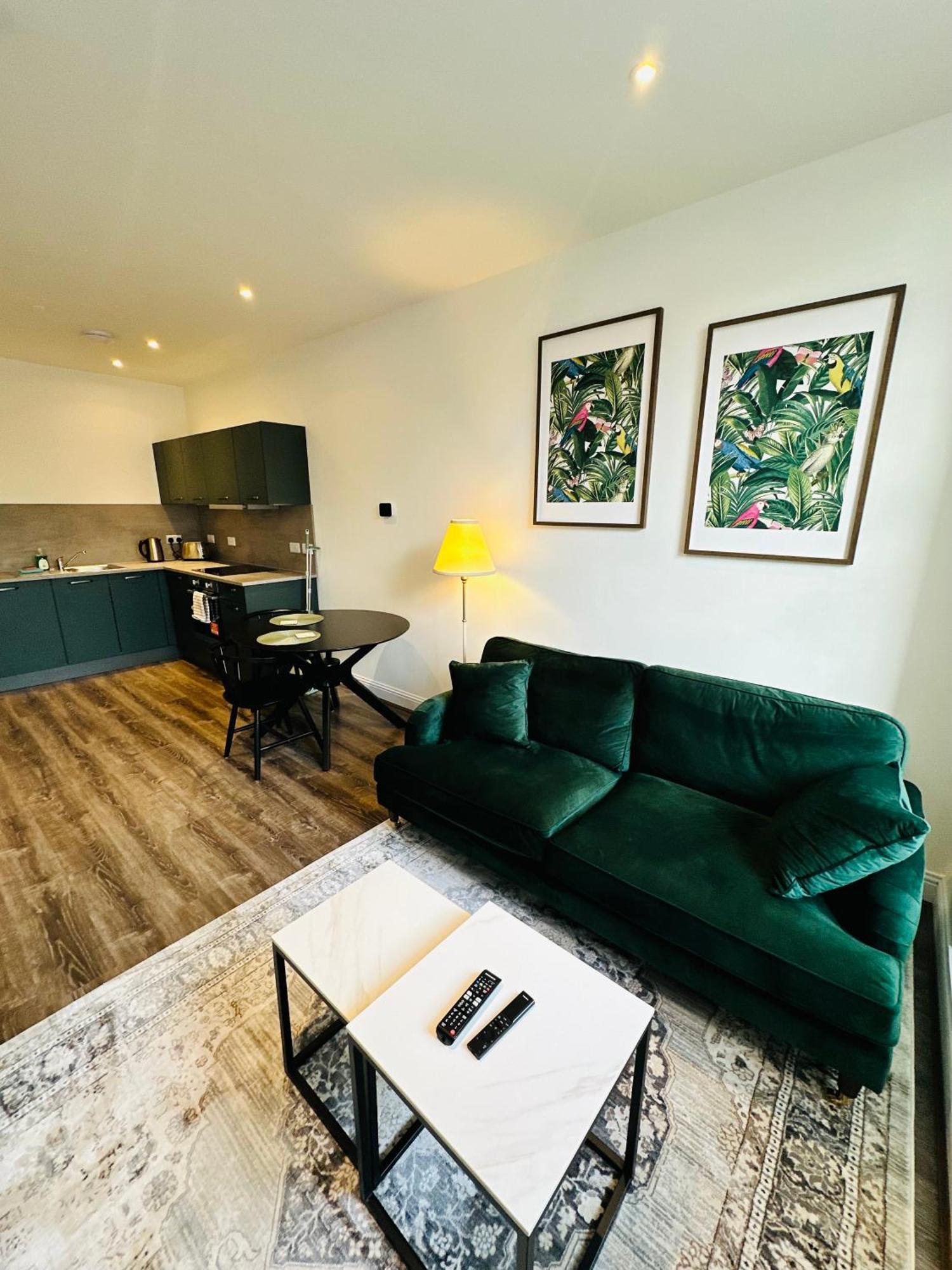 Barnet House Serviced Apartments Dunfermline Kültér fotó