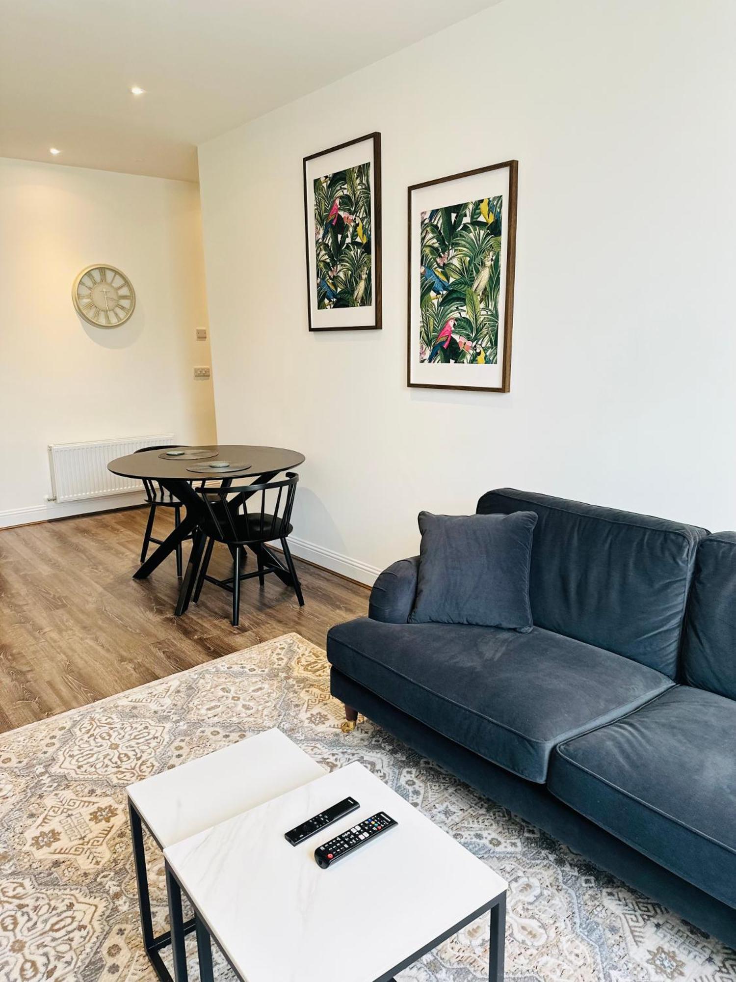 Barnet House Serviced Apartments Dunfermline Kültér fotó