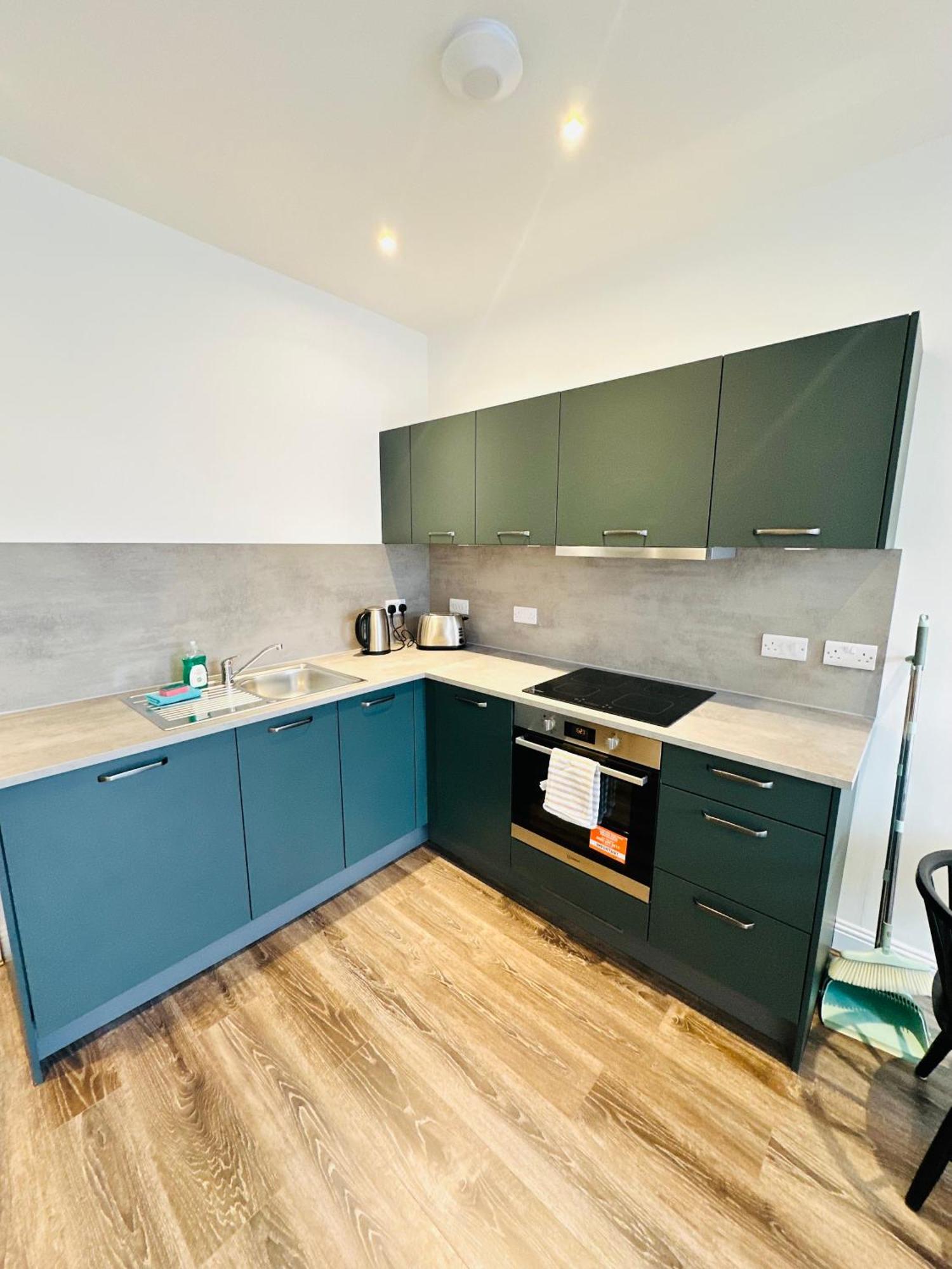 Barnet House Serviced Apartments Dunfermline Kültér fotó