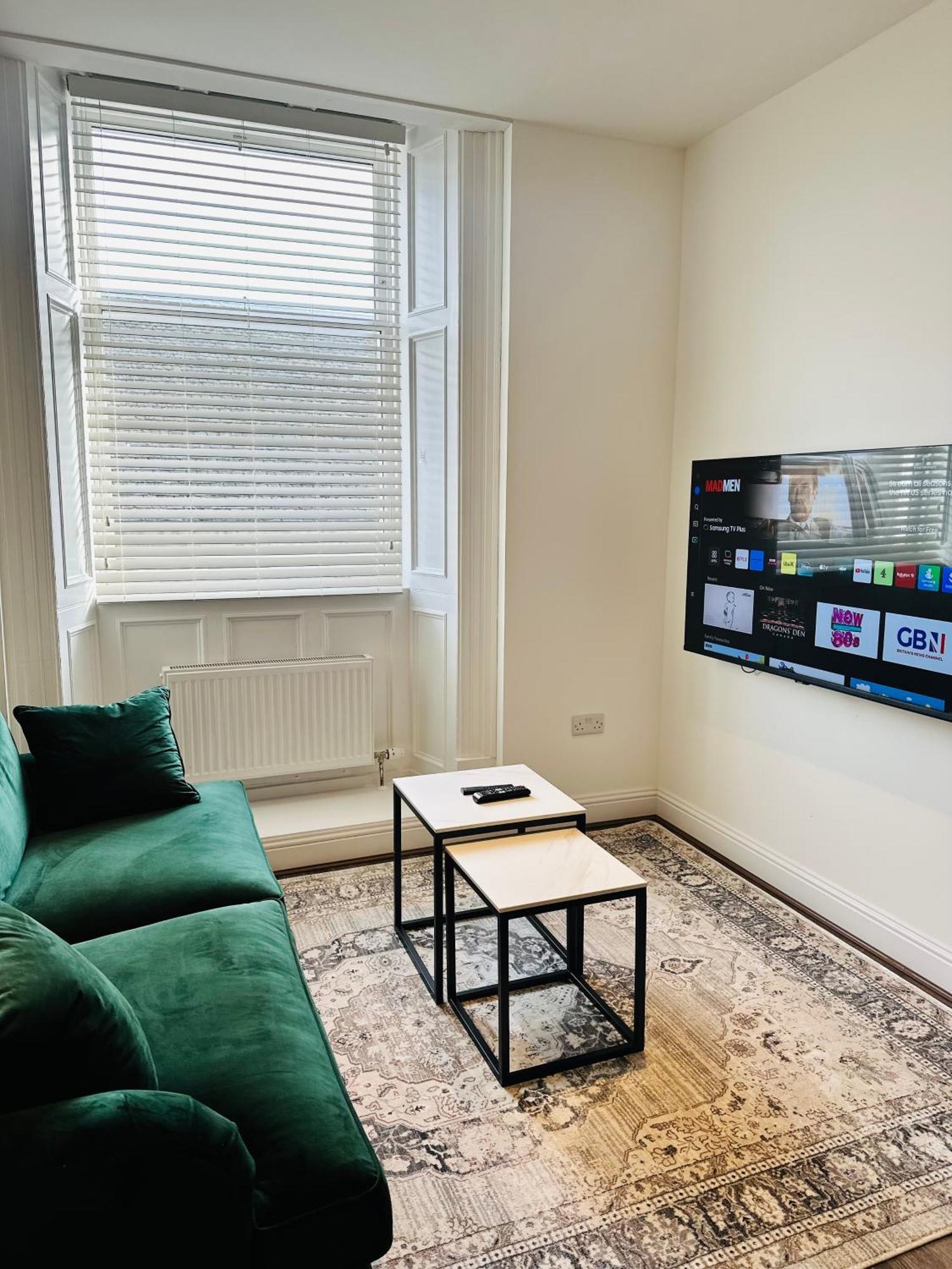 Barnet House Serviced Apartments Dunfermline Kültér fotó