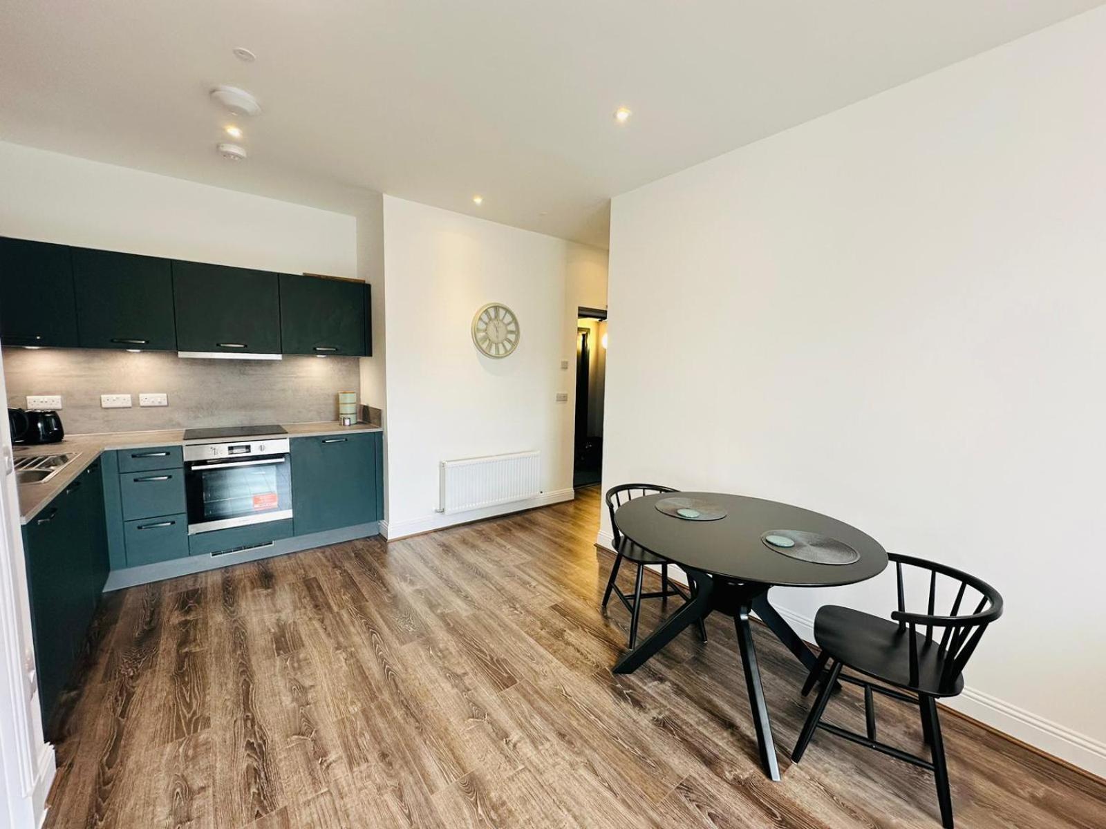 Barnet House Serviced Apartments Dunfermline Kültér fotó